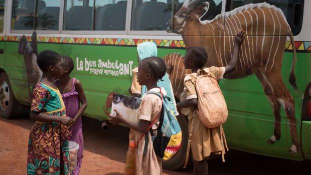 The wandering Bus in Messamena before officially starting its first journey. Not only is it decorated with pictures of gorillas, but also, for instance, bongos. Photo: Khalil Baalbaki, Prague Zoo.