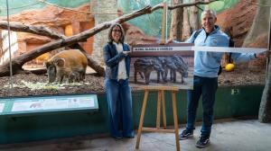 Astronautovi NASA a jeho manželce pomáhali s výběrem jmen i jejich děti. Foto Oliver Le Que, Zoo Praha
