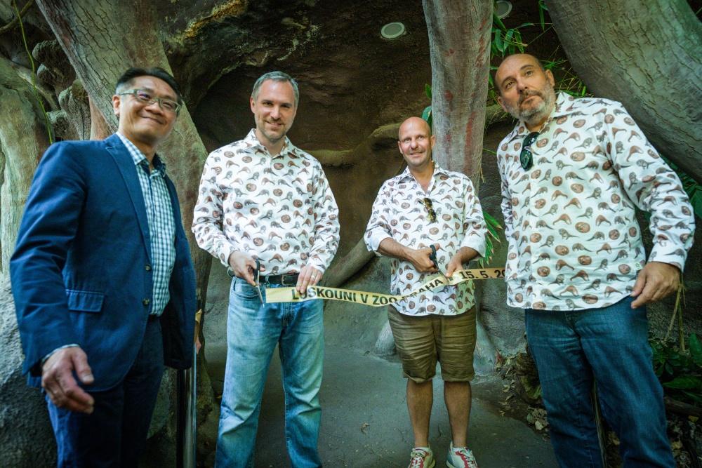 The ribbon-cutting ceremony in front of the Indonesian Jungle’s nocturnal exposition. From left: Head of the Taipei Economic and Cultural Office in the CR, Liang-Ruey Ke, the Mayor of Prague, Zdeněk Hřib, Deputy Mayor, Petr Hlubuček, Director of Prague Zoo, Miroslav Bobek. Photo Petr Hamerník, Prague Zoo