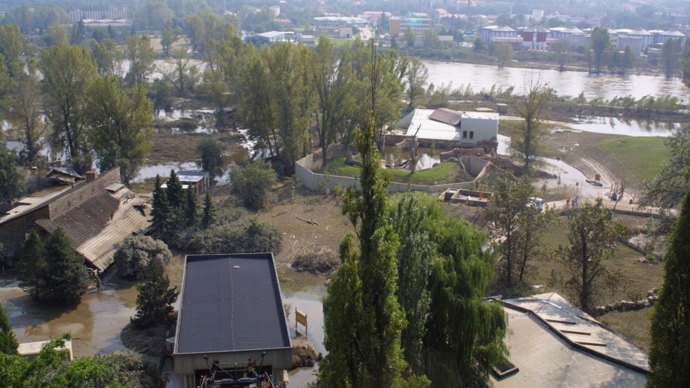 Lanovka po povodni, foto: Archiv Zoo Praha