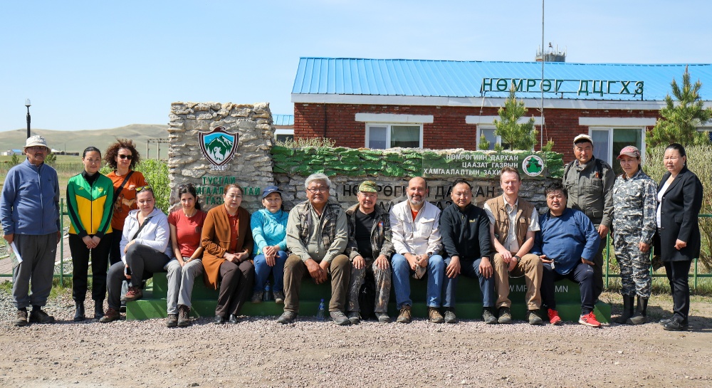 Our Czech-Mongolian team, which sought out the best location for reintroducing the Przewalski's horses, outside the Numrug National Park headquarters in Khalkhgol. Photo Miroslav Bobek