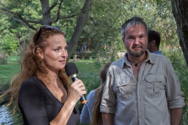 Kmotrou mláděte se stala herečka Markéta Hrubešová. Foto: Václav Šilha, Zoo    Praha