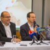 Unikátní hybridní platební kiosky, jejichž prostřednictvím budou moci návštěvníci pražské zoo přispět na ochranu ohrožených druhů zvířat, dnes na tiskové konferenci představili ředitel Zoo Praha Miroslav Bobek, generální ředitel společnosti Mastercar