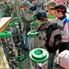 Od počátku soutěže „Staň se strážcem pralesa“ v roce 2010 evidujeme již téměř 62 000 odevzdaných mobilních zařízení. Foto: Miroslav Bobek