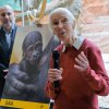 Jane Goodall udělila samičce gorily nížinné narozené 12. dubna v Zoo Praha jméno Gaia, mimo jiné podle řecké bohyně země. Foto Petr Hamerník, Zoo Praha