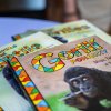 Výtěžek z prodeje Gorilích pohádek putuje na realizaci vzdělávacích programů v oblasti kamerunské Biosférické rezervace Dja, kde se gorily vyskytují. Foto Oliver Le Que, Zoo Praha