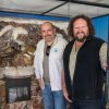 Ředitel Zoo Praha Miroslav Bobek a vedoucí projektu na záchranu vakoplchů trpasličích Trevor Evans uvnitř chovné stanice. Foto Zuzana Holubová, Zoo Praha
