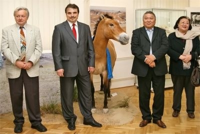 Dr. Evžen Kůs, Ing. Václav Kroutil, Ochir Enkhtuur