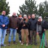 Společná fotografie všech, kteří se 13. března podíleli na odchytu posledního ibise skalního, jenž uletěl 1. března z voliéry poškozené sněhem. Foto: Miroslav Bobek, Zoo Praha